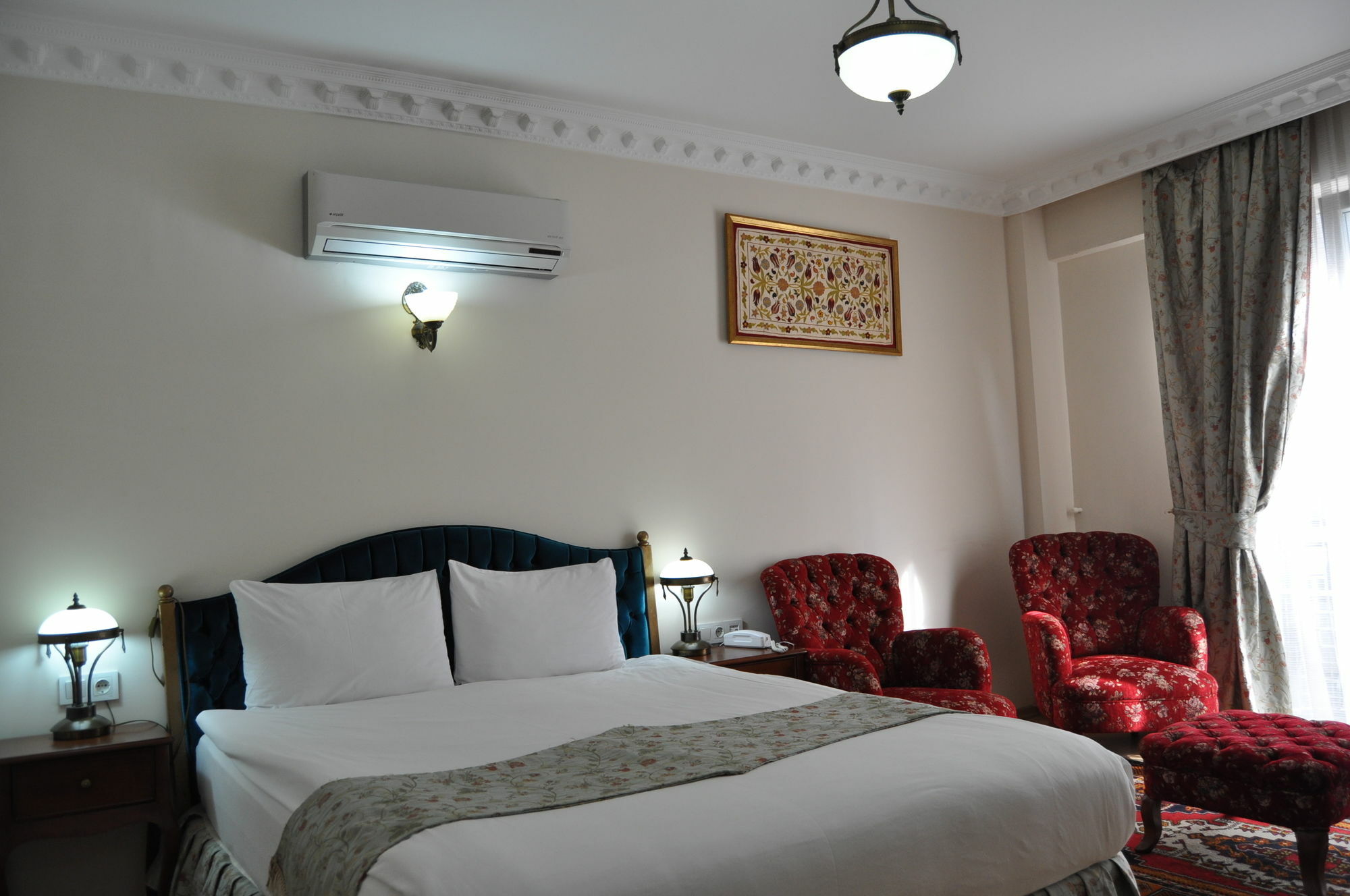 Basileus Otel